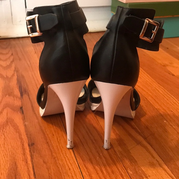 Aldo Open Toe Black and White Heels - Picture 3 of 3